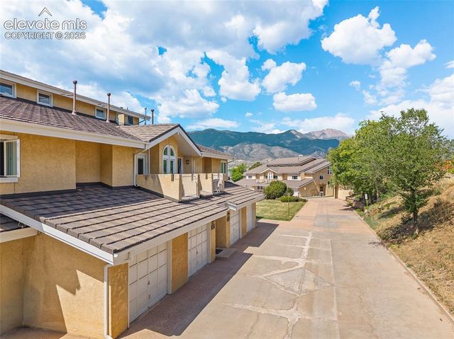 581 Observatory Drive, Colorado Springs, CO 80904