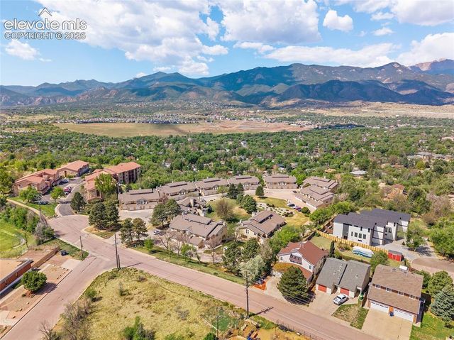 581 Observatory Drive, Colorado Springs, CO 80904