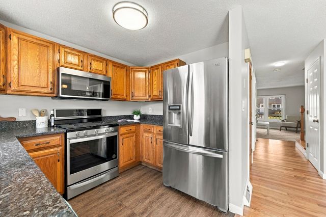 123 Merrimack Meadows Lane 123, Tewksbury, MA 01876