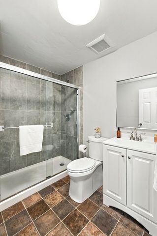 123 Merrimack Meadows Lane 123, Tewksbury, MA 01876