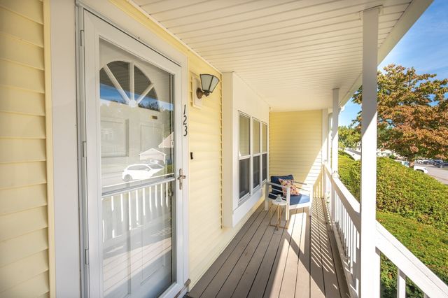 123 Merrimack Meadows Lane 123, Tewksbury, MA 01876