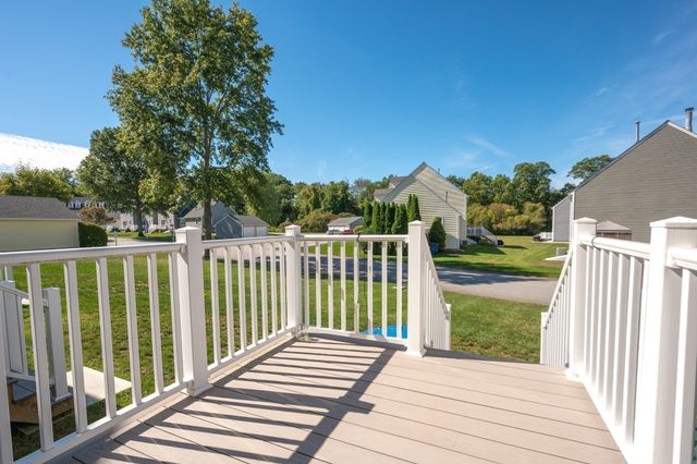 123 Merrimack Meadows Lane 123, Tewksbury, MA 01876
