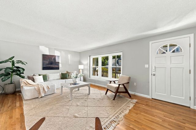 123 Merrimack Meadows Lane 123, Tewksbury, MA 01876