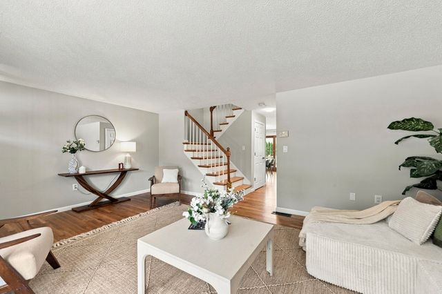 123 Merrimack Meadows Lane 123, Tewksbury, MA 01876