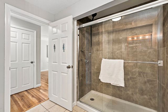 123 Merrimack Meadows Lane 123, Tewksbury, MA 01876