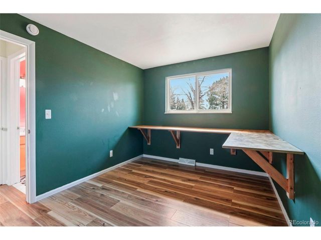 9005 Dudley St, Broomfield, CO 80021