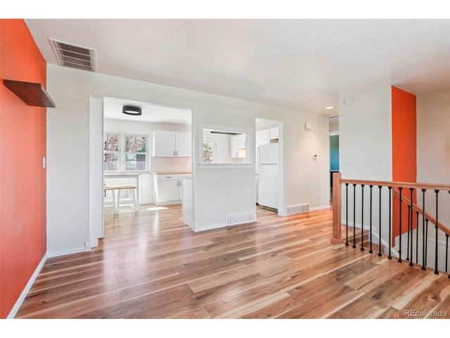 9005 Dudley St, Broomfield, CO 80021