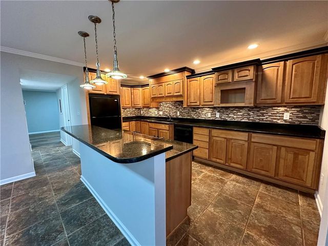 5050 Meadow Lane 9, Marietta, GA 30068