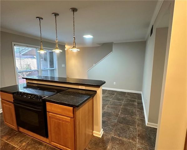 5050 Meadow Lane 9, Marietta, GA 30068