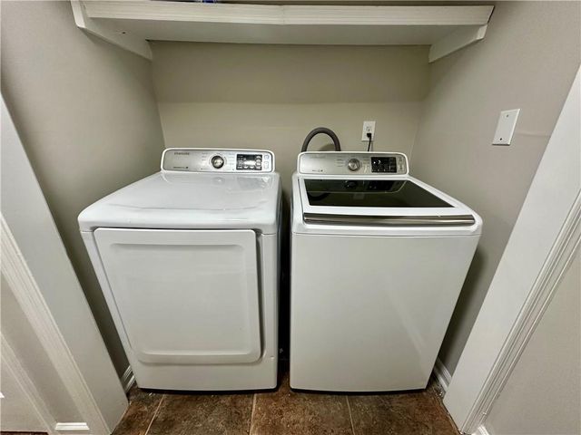 5050 Meadow Lane 9, Marietta, GA 30068