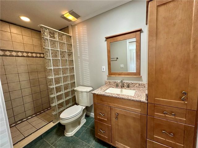 5050 Meadow Lane 9, Marietta, GA 30068