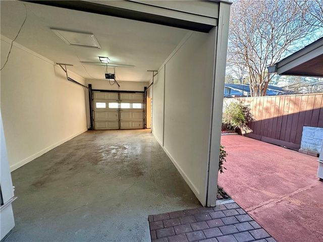 5050 Meadow Lane 9, Marietta, GA 30068