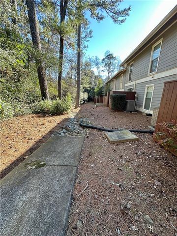 5050 Meadow Lane 9, Marietta, GA 30068