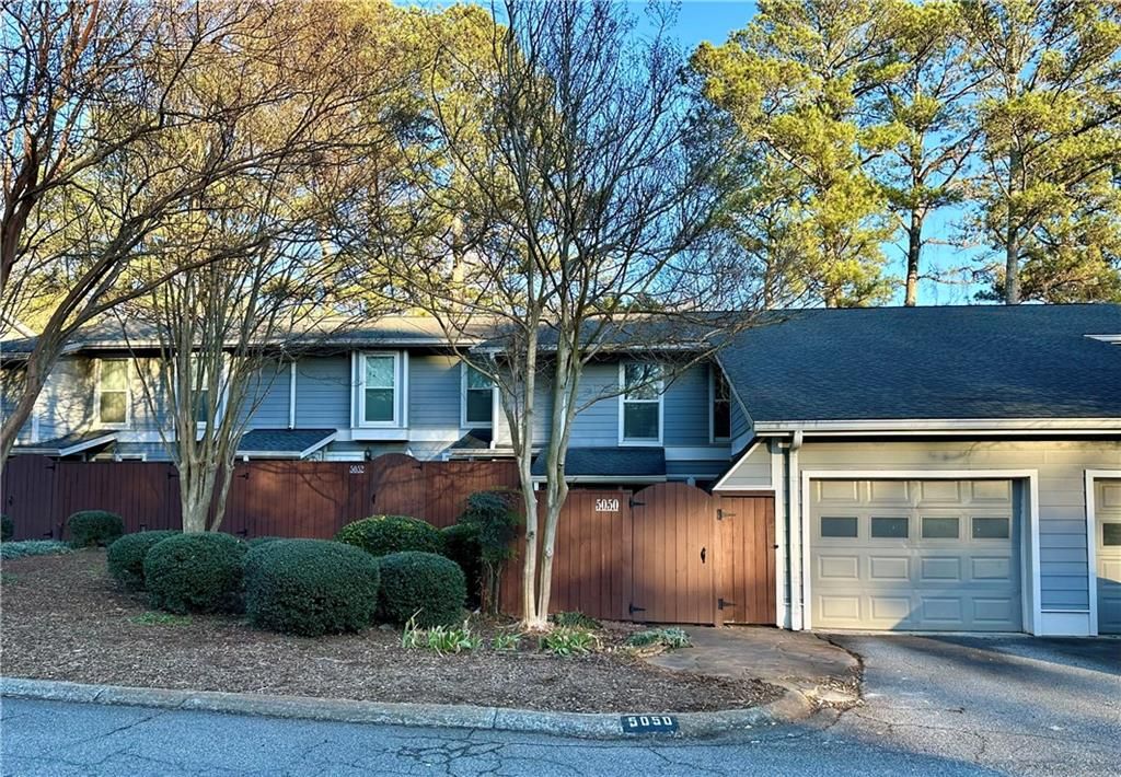 5050 Meadow Lane 9, Marietta, GA 30068