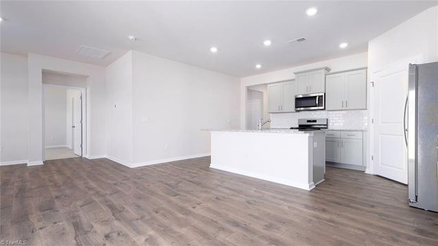 710 Bryson Boulevard, Lexington, NC 27295