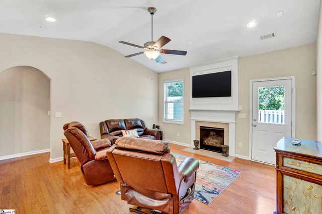 100 Amherst Way, Easley, SC 29642