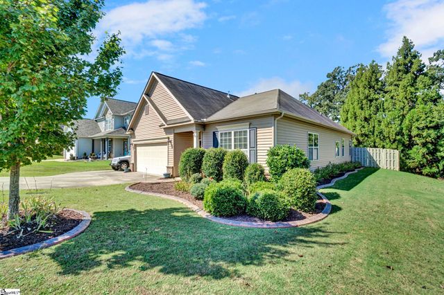 100 Amherst Way, Easley, SC 29642