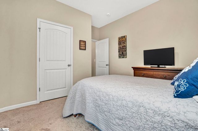 100 Amherst Way, Easley, SC 29642