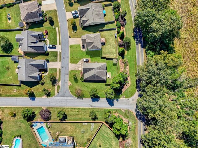 100 Amherst Way, Easley, SC 29642