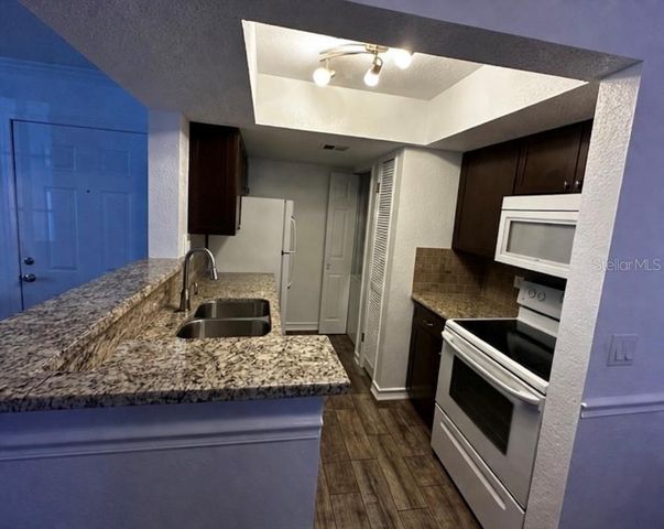 10200 GANDY BOULEVARD N 816, St Petersburg, FL 33702