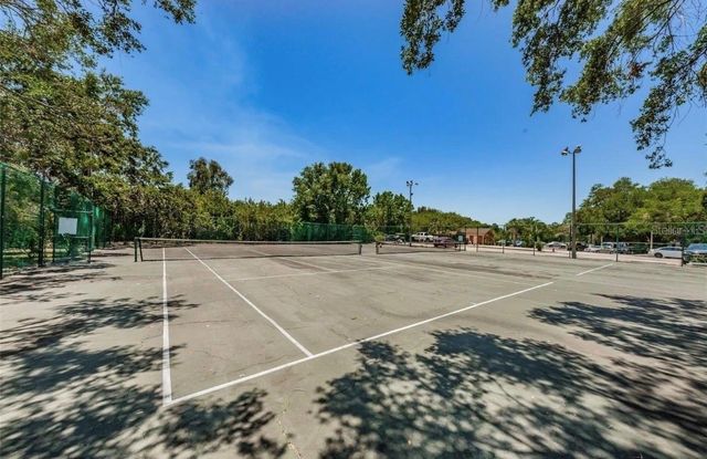 10200 GANDY BOULEVARD N 816, St Petersburg, FL 33702