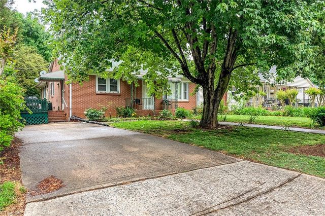 1007 E Brookline Street, Winston-salem, NC 27107