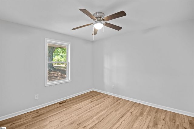 488 Tabor Woods Road, Pickens, SC 29671