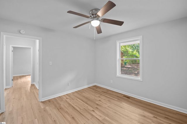 488 Tabor Woods Road, Pickens, SC 29671