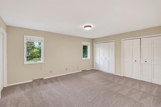 8062 Burr Oak Trail, Cross Plains, WI 53528