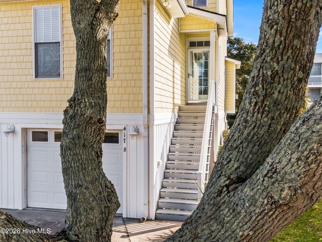 417 S Third Avenue B, Kure Beach, NC 28449