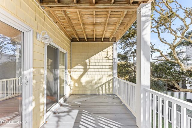 417 S Third Avenue B, Kure Beach, NC 28449