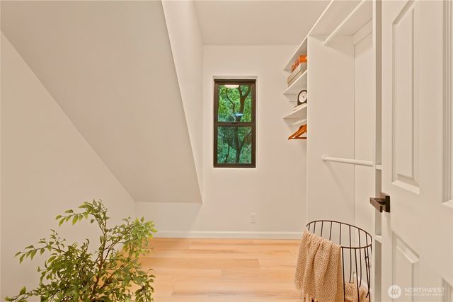 14151 Komedal Road NE, Bainbridge Island, WA 98110
