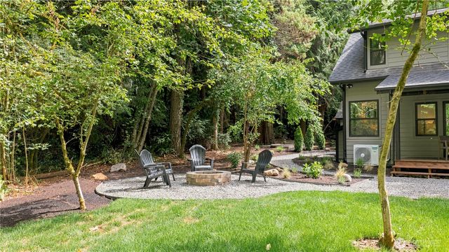 14151 Komedal Road NE, Bainbridge Island, WA 98110