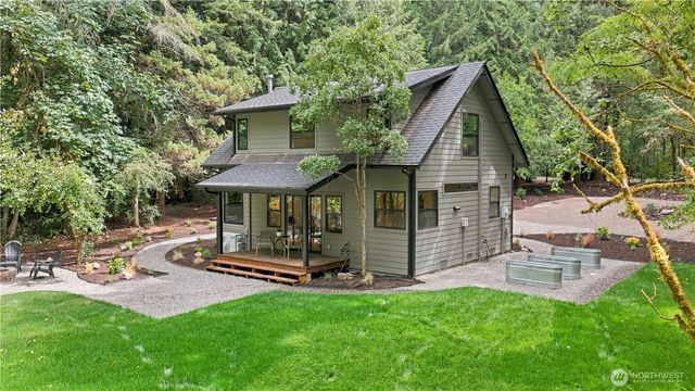 14151 Komedal Road NE, Bainbridge Island, WA 98110