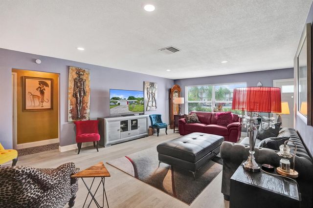 411 NW 26th Court, Pompano Beach, FL 33064