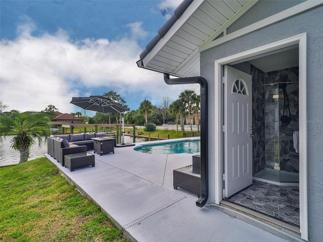 2 CEDAR COURT, Palm Coast, FL 32137