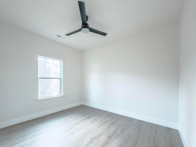 2179 W Shepherd Road, Chattanooga, TN 37421