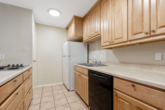 32 Marabou Place, The Woodlands, TX 77380