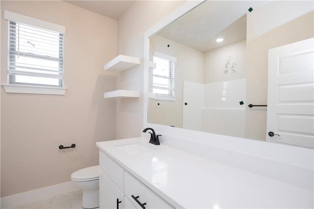 6804 SW Basswood Avenue, Bentonville, AR 72713