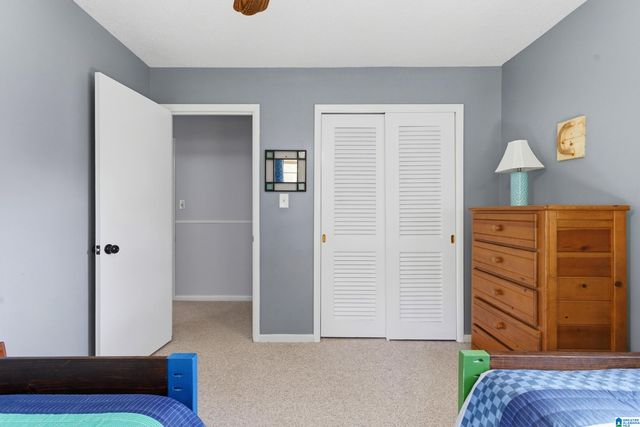 2101 LONGVIEW DRIVE, Hueytown, AL 35023