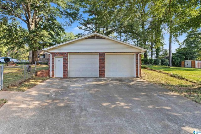 2101 LONGVIEW DRIVE, Hueytown, AL 35023