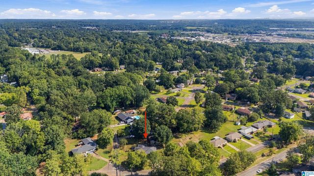 2101 LONGVIEW DRIVE, Hueytown, AL 35023