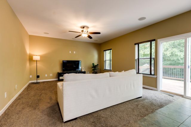 2725 Amber Crest Ct, Antioch, TN 37013