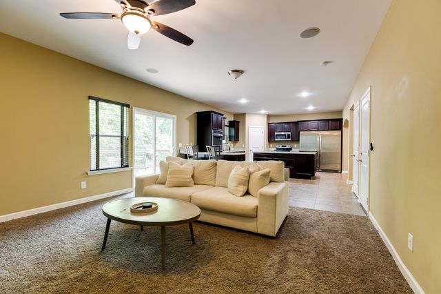 2725 Amber Crest Ct, Antioch, TN 37013