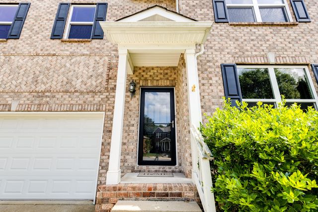 2725 Amber Crest Ct, Antioch, TN 37013