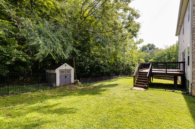 2725 Amber Crest Ct, Antioch, TN 37013