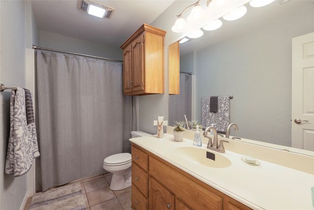 462 County Road 3335, Ladonia, TX 75449