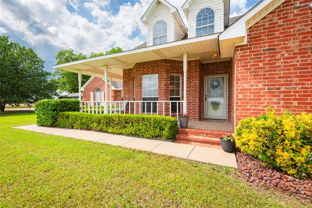 462 County Road 3335, Ladonia, TX 75449
