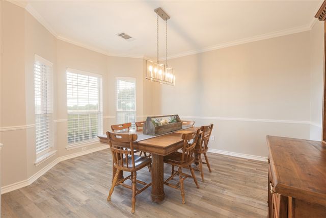 462 County Road 3335, Ladonia, TX 75449