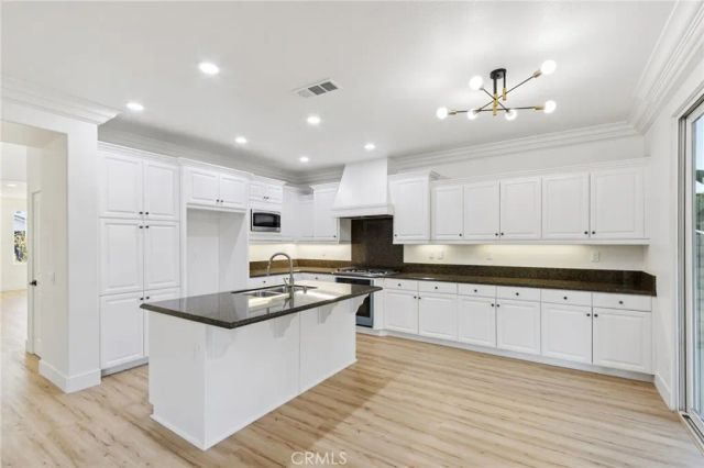 19813 Alyssa Drive, Newhall, CA 91321